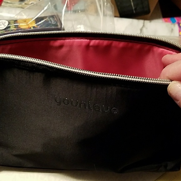 POSH Samples "Blacklisted" & "Envy This" + - Picture 4 of 4